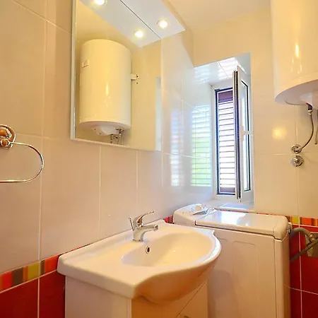 Kuca Marko Porec-centar Apartment *